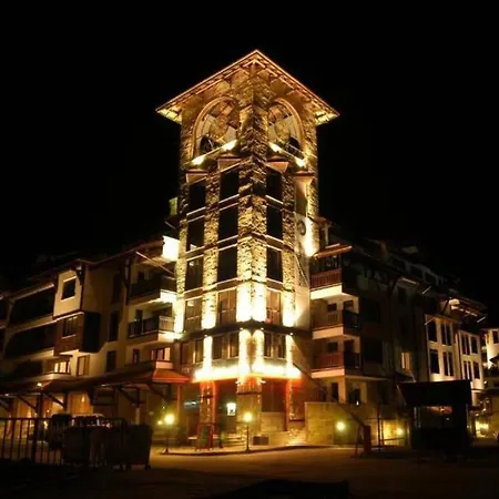 Royal Towers - 1237 Apartman *