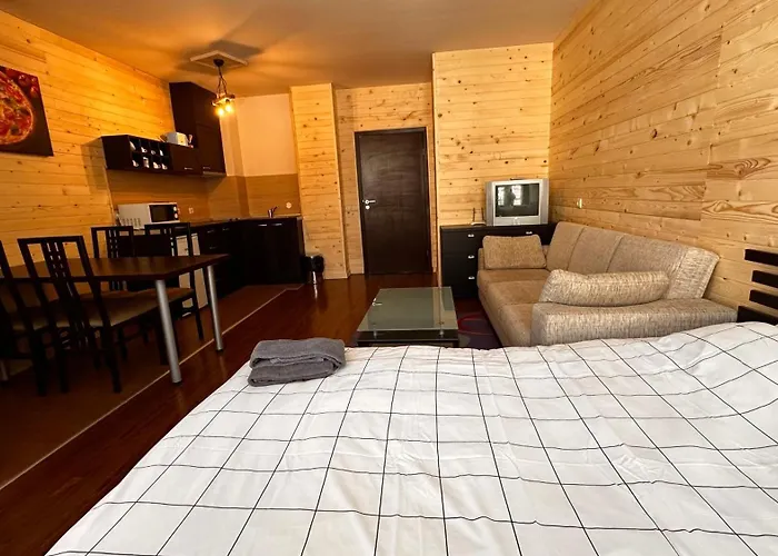 Royal Towers - 1237 アパート